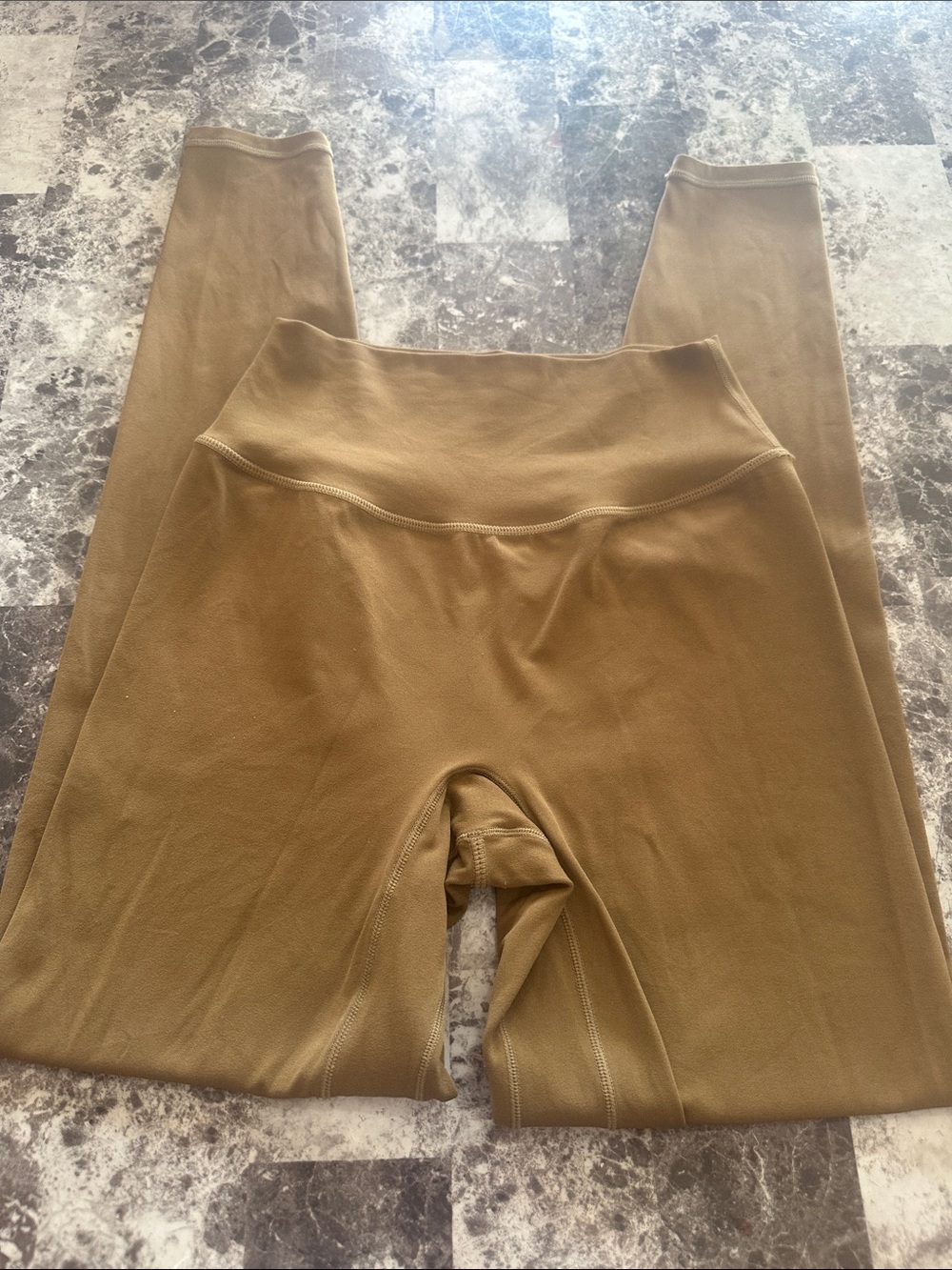 Ptula feathertech legging